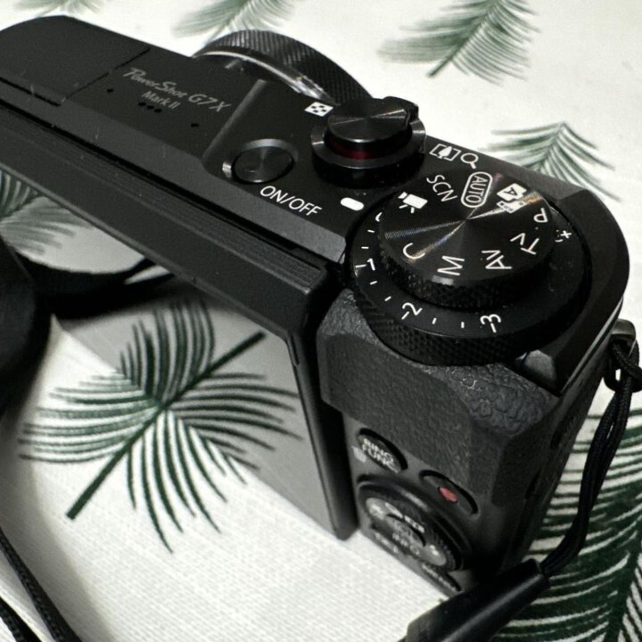 Canon G7X Mark II PowerShot Camera – Excellent Condition, Ideal for Vlogging & Photography