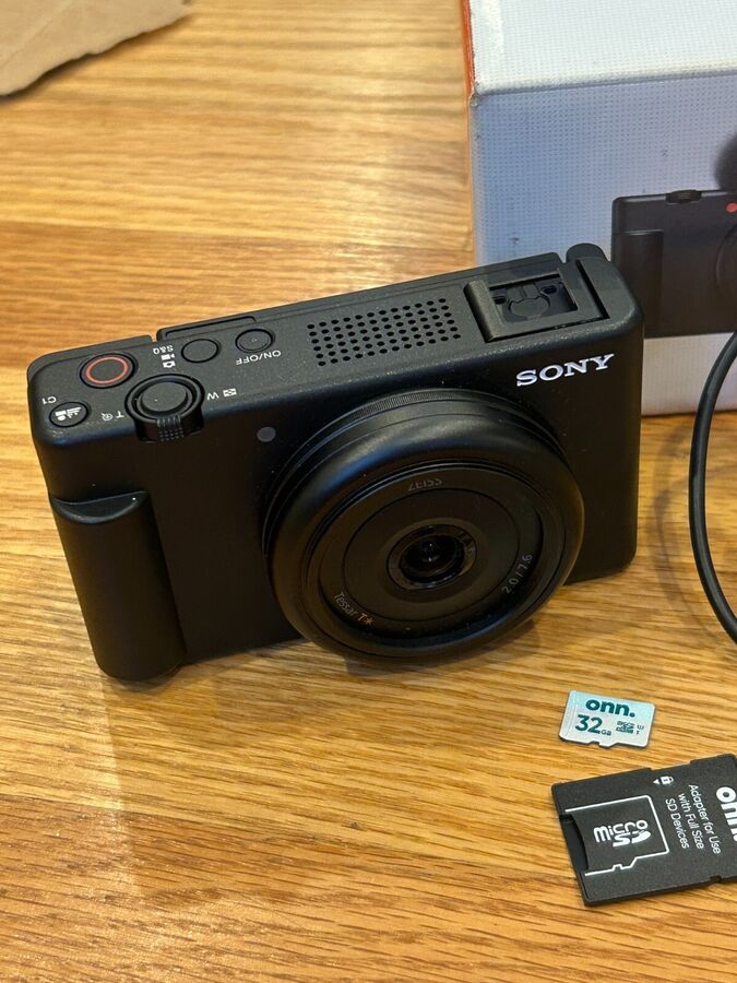 Sony Zv-1F Digital Vlog Camera Wide Angle Swivel-Screen W Memory Card