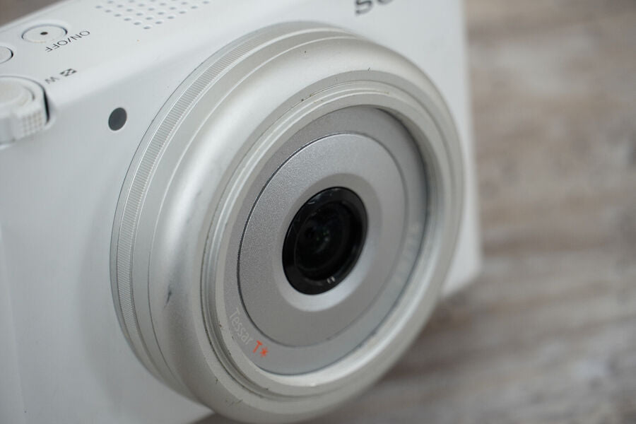 Sony Zv 1F Vlog Camera For Content Creators And Vloggers White Untested No Batt
