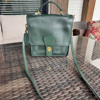 Vintage Coach Bottle Green Station Bag 5130