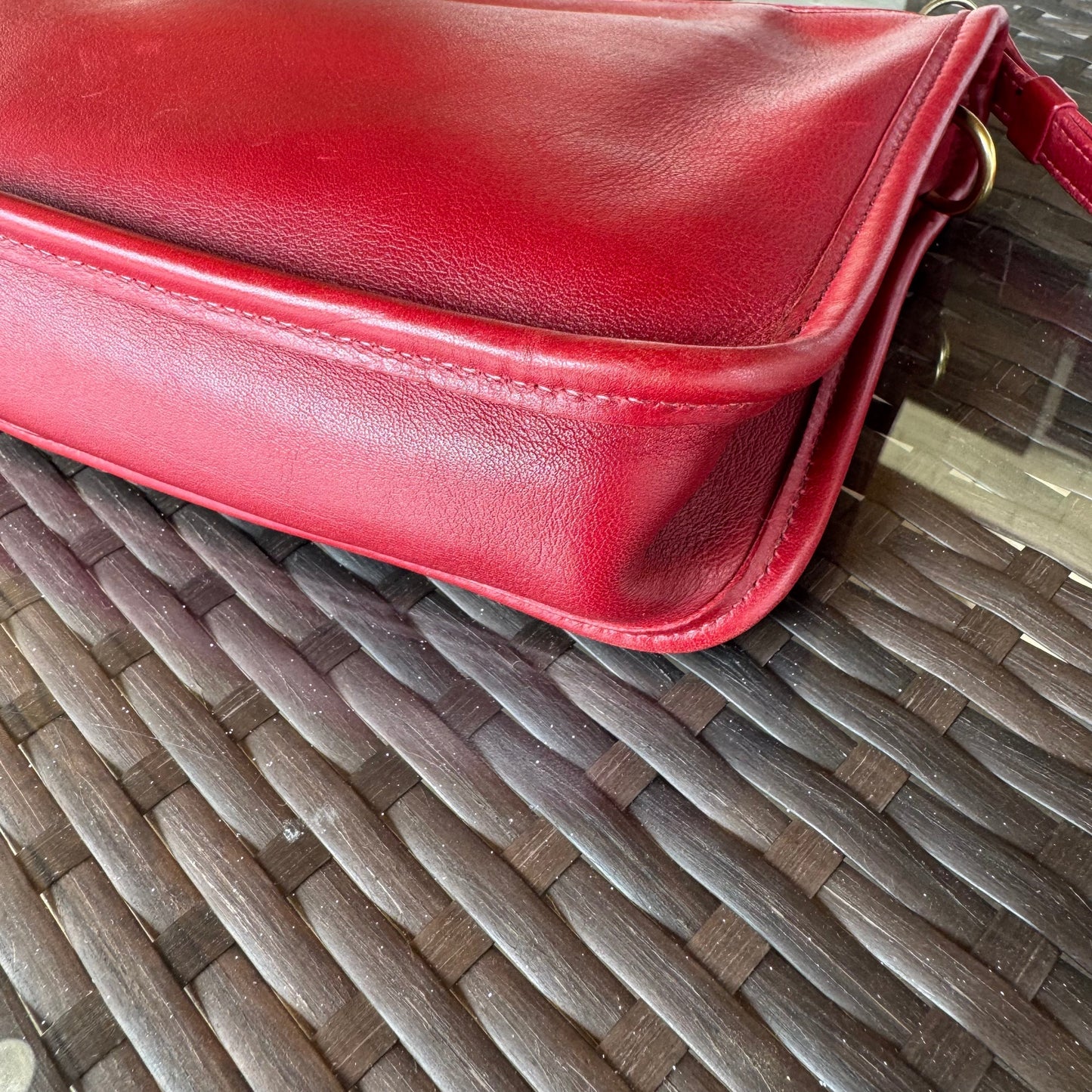 Vintage Coach Red Basic Bag 9455
