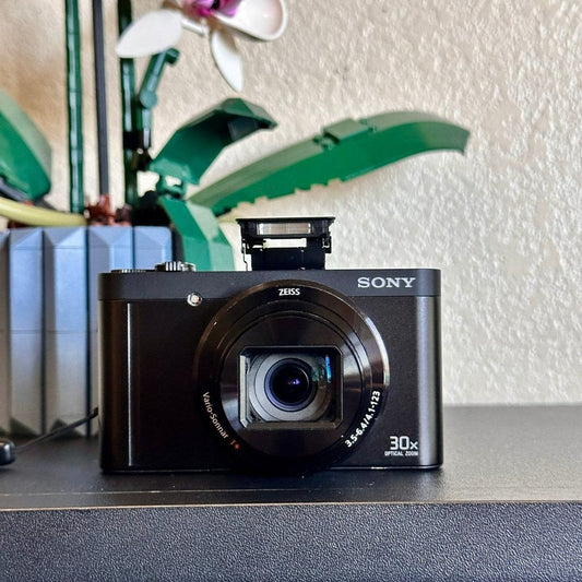 Sony Cyber Shot Dsc Wx500 Digital Camera Black 18 2Mp 30X Optical Zoom Vlogging Ad