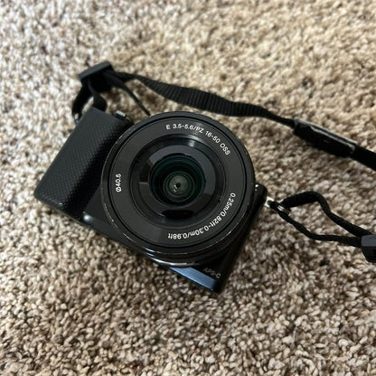 Sony A5000 With 16 50Mm Lens Lu