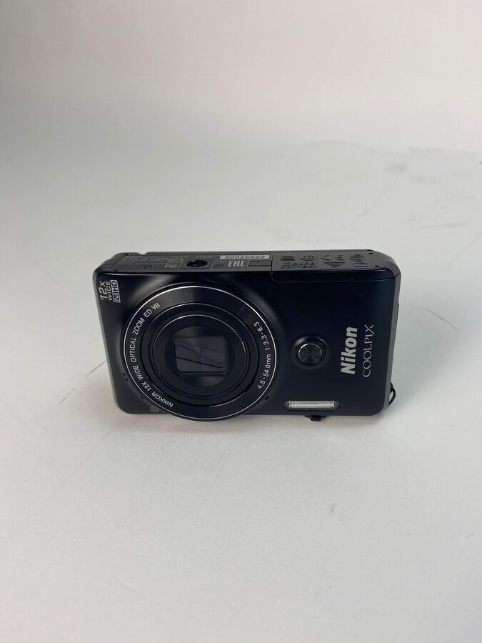 Nikon Coolpix S6900 16.0Mp Compact Camera