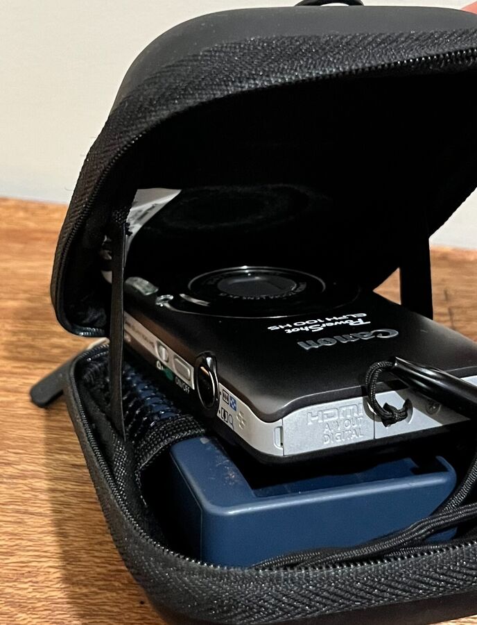 Canon Powershot Elph 100 Hs / Ixus 115 Hs 12.1Mp Digital Camera